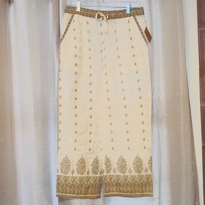 Devi Designs Comfortable Loungewear